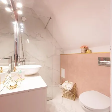 アパート La Rossa Z Widokiem Na Morze ソポト